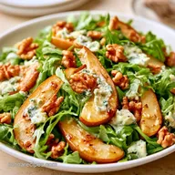 Pear Gorgonzola Walnut Salad for 4